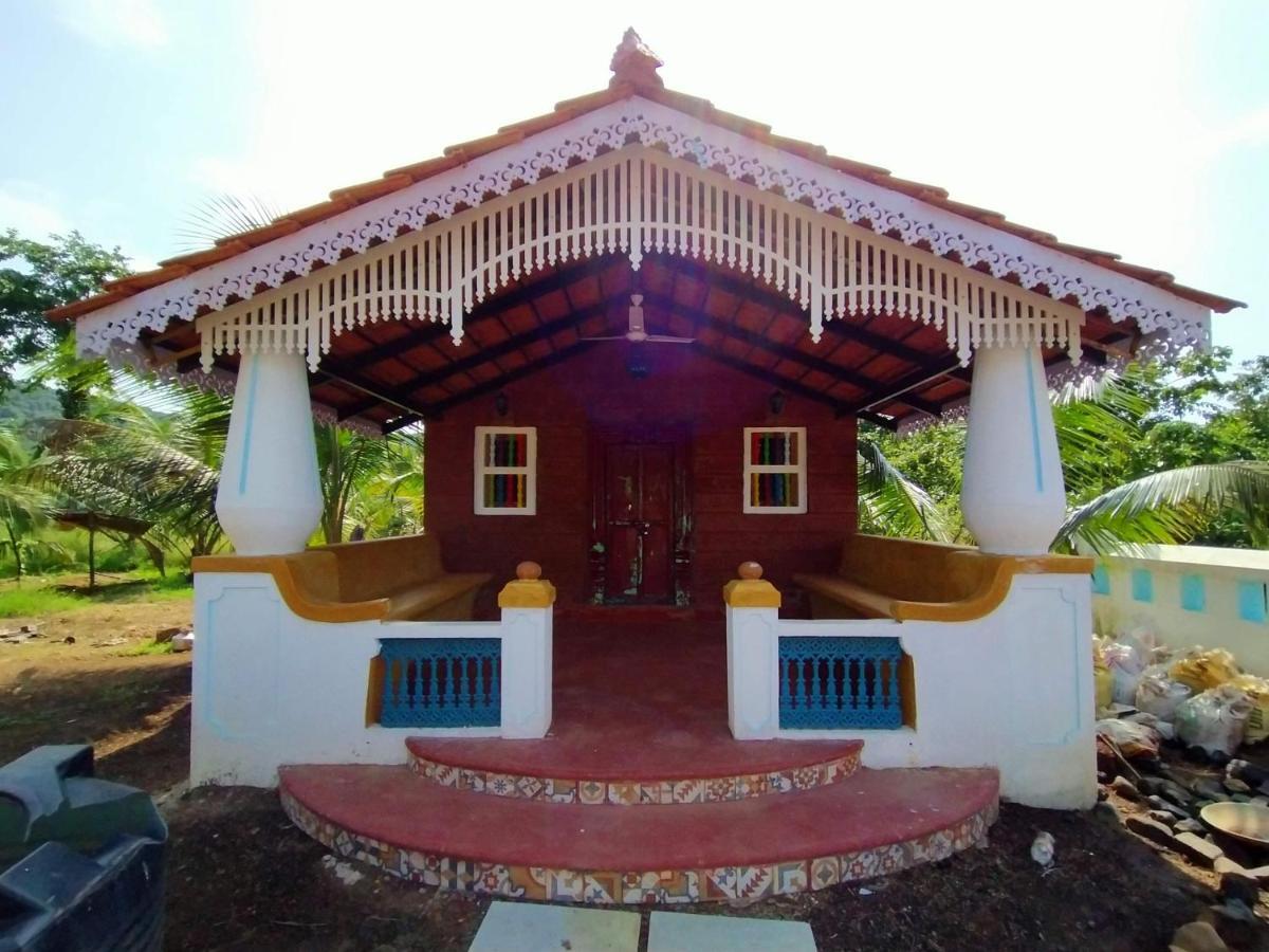 Porsu Hotel Canacona Exterior photo