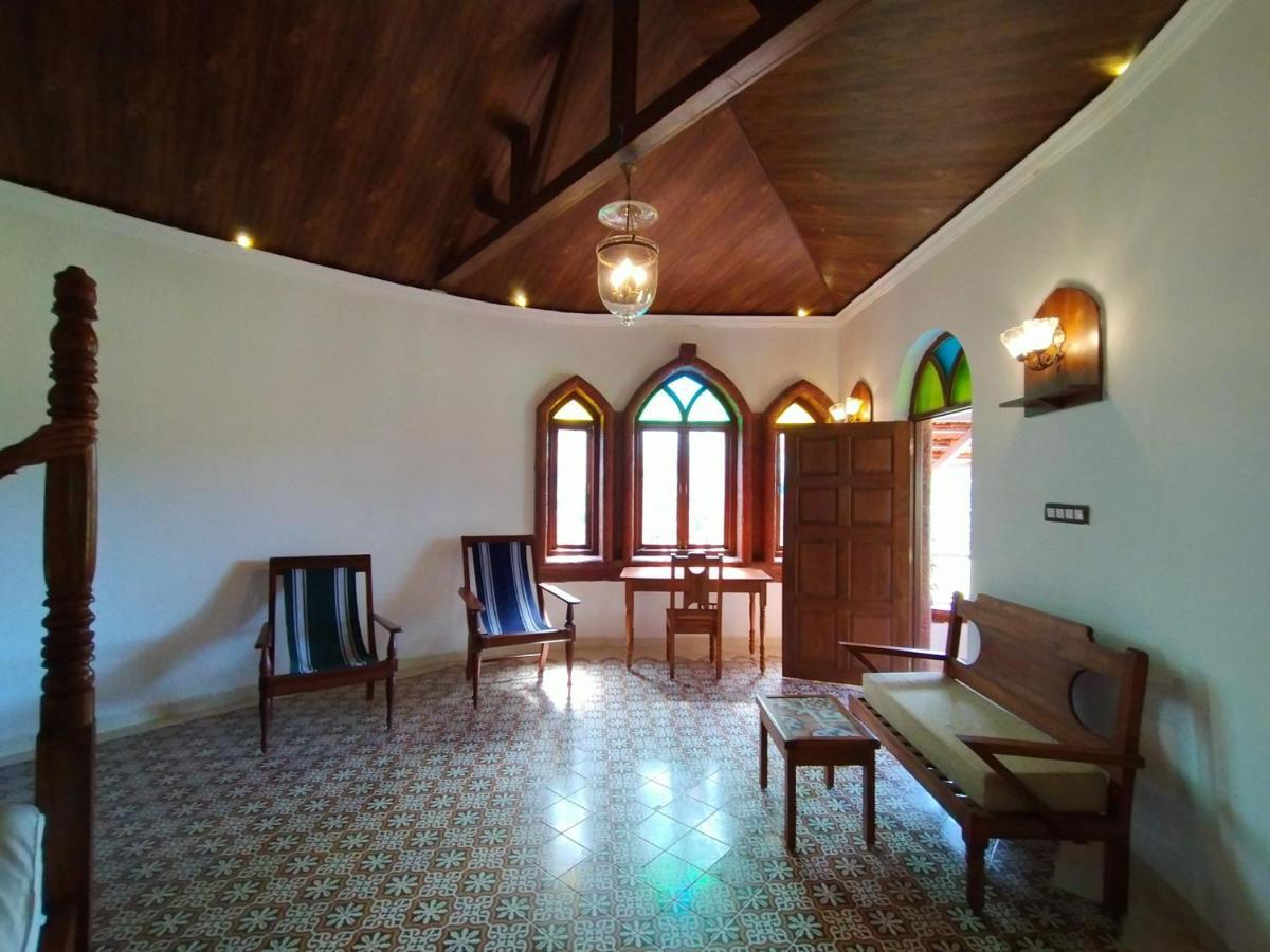 Porsu Hotel Canacona Exterior photo